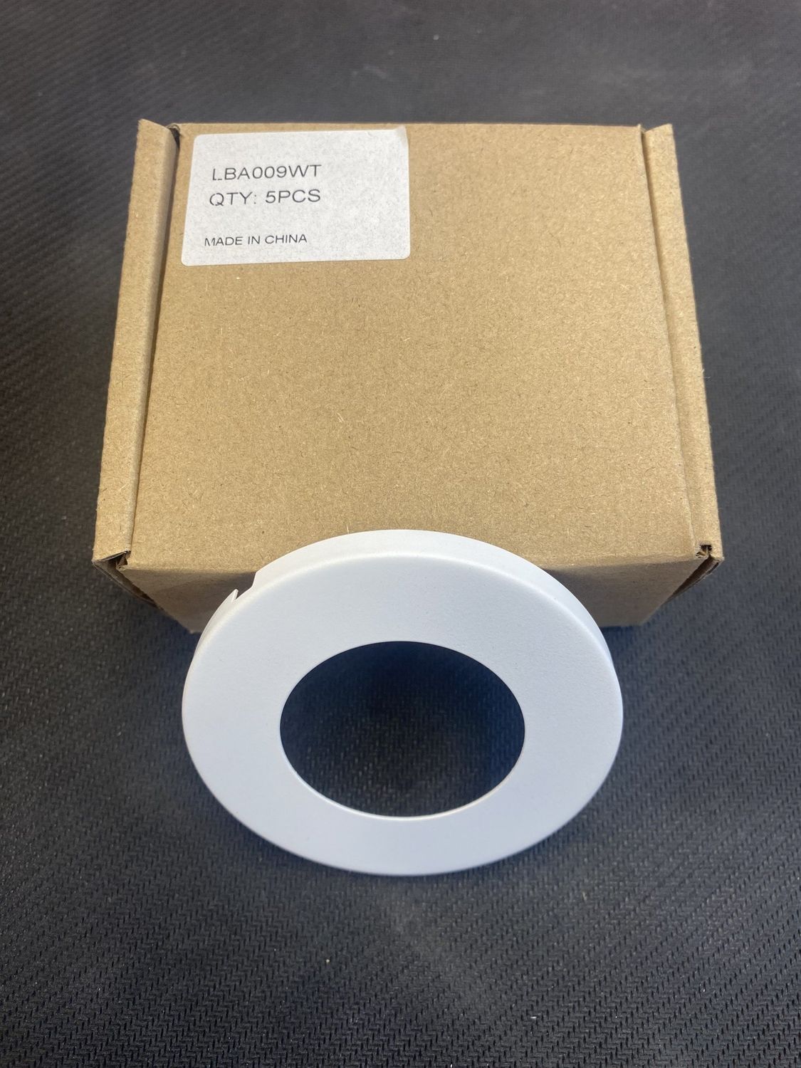 LBA009WT BEZEL WHITE TRIM FOR MODEL LBA009
