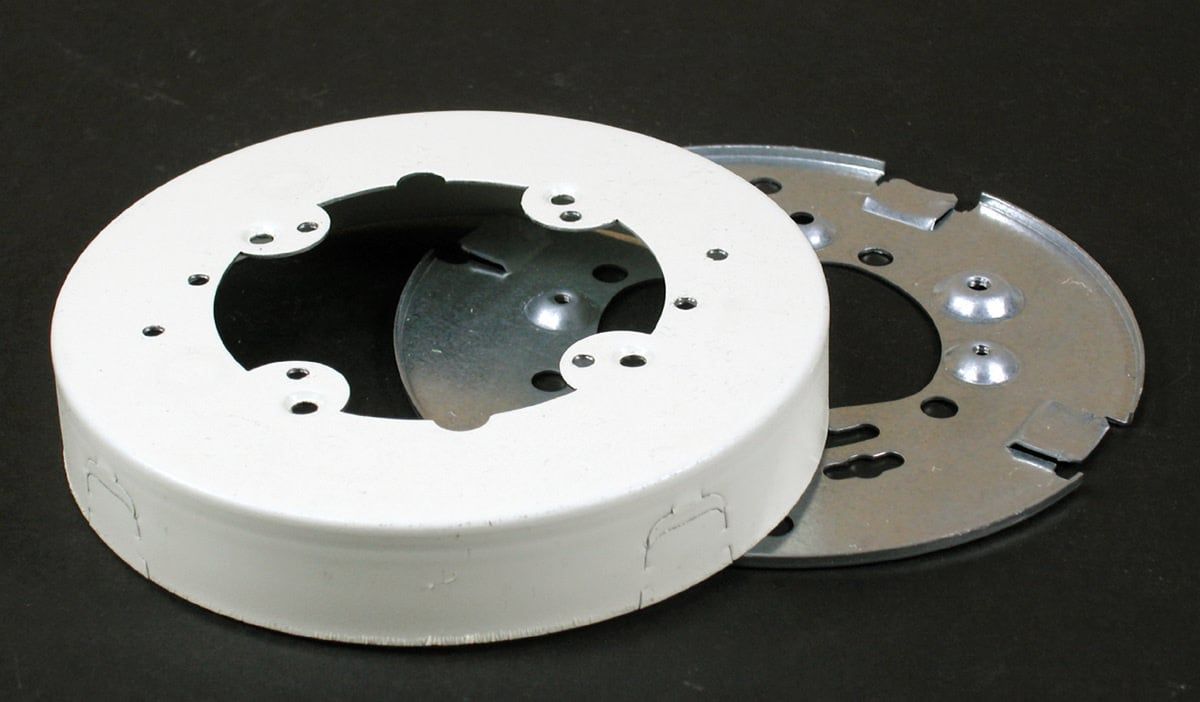 15-V5737  FIXTURE BOX  (Octagonal Ext. Ring) IVORY