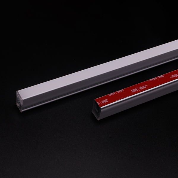LBA-120AC-12-3000K LED LINEAR LAMP 120 AC 3000K 12&quot;LX.14&quot;.55WX.67H 3W 210 LM