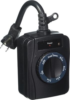 TIMER C/FOTOCELDA 2 OUTLET 15A-125V/1875W NEGRO-TNOCD002