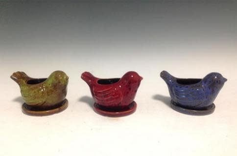 Pot Glazed Bird w/att Saucer 5x5 Asst
