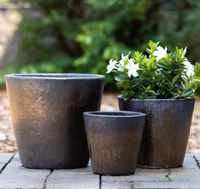 Pot Cologne Rd Taper Planter Sml 10x9 Asst