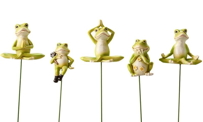 Plant Pick / Garden Stake Frog Asst Resin/Metal 11H