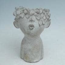 Pot/Statuary Pucker Up Kiss Face 4.5x7 Cement