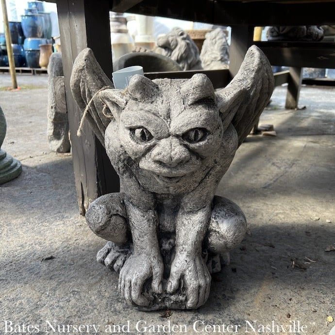 Statuary Sitting Jonas Gargoyle18x14