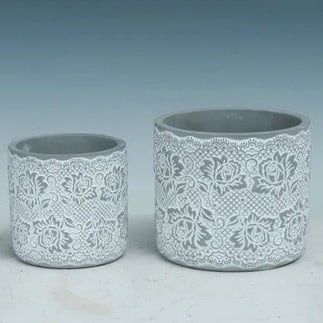 Pot Cylinder w/Flower Design Med 4x4 Cement