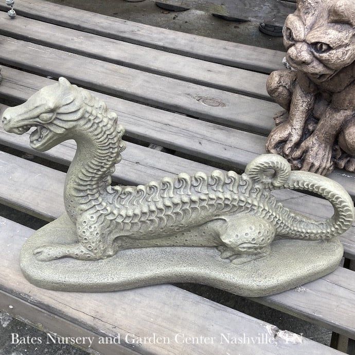 Statuary Small Dragon 16x25