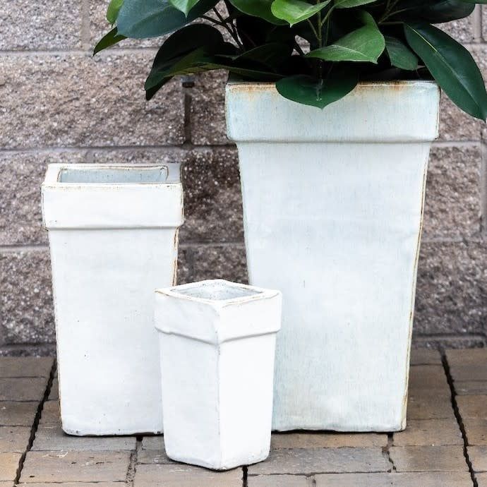 Pot Tall Square Vase Med 10x18 Asst