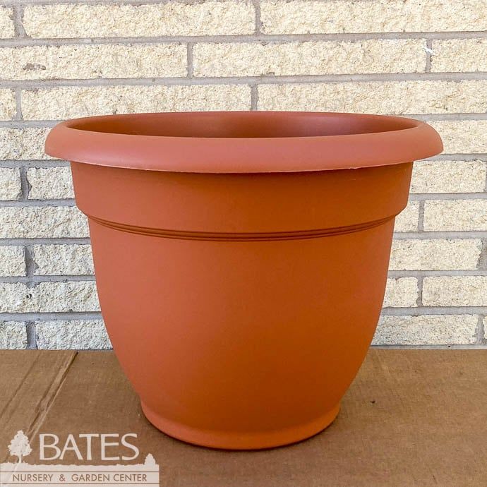 Pot Ariana Planter 16&quot; Terracotta Lt Wt Bloem