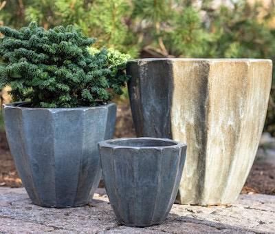 Pot Cora w/Vertical Grooves Med 15x14 Asst
