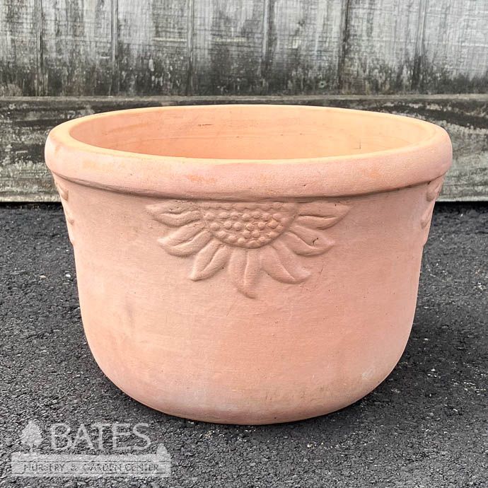 Pot Sunrise Planter w/Lip Med 12x8 Asian Terracotta