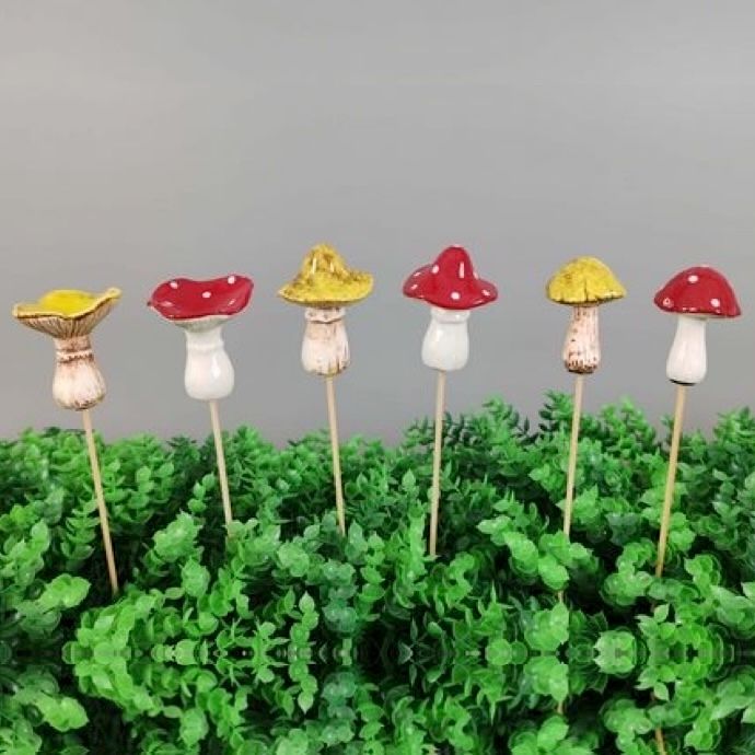 Plant Pick / Garden Stake Toadstool/Mushroom Asst