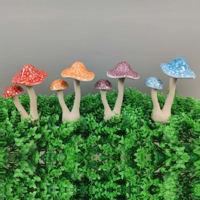 Statuary/Figurine Tall Double Toadstool/Mushroom 5x9.5 Asst