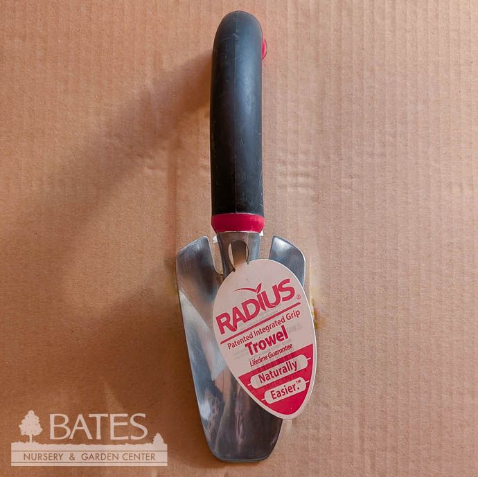 Radius NRG Trowel Hand Tool - Red