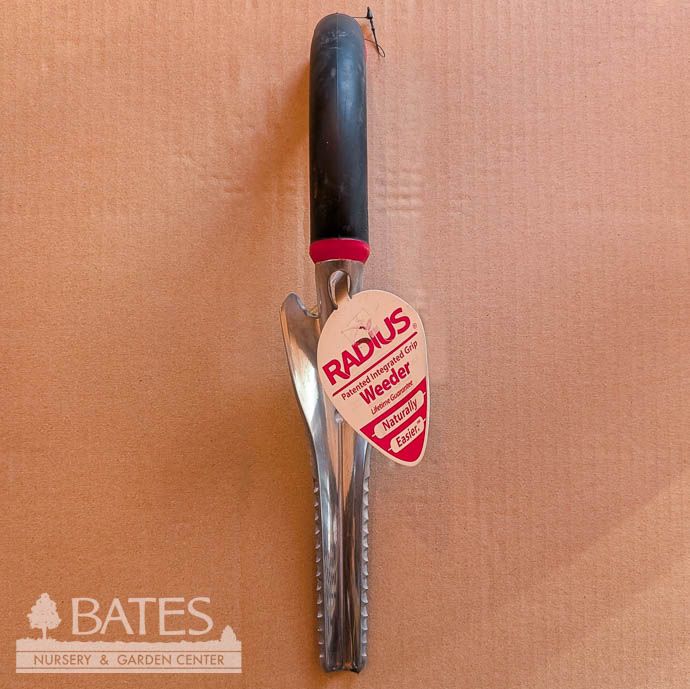 Radius NRG Weeder Hand Tool - Red