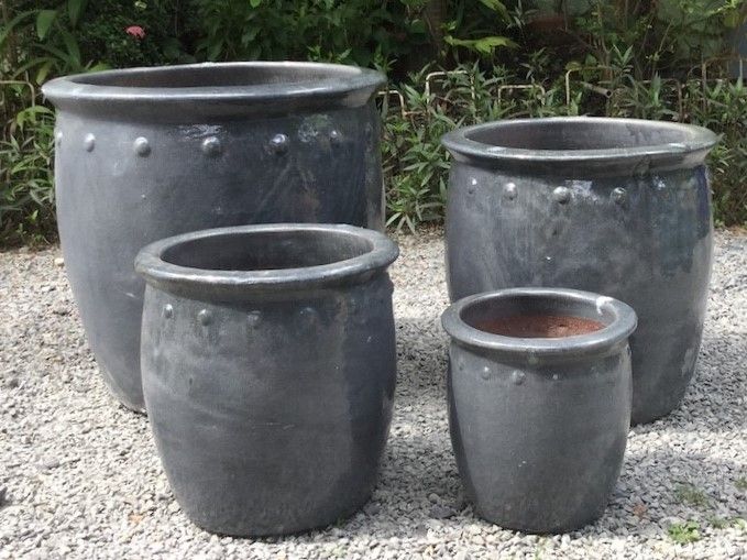 Pot Village Planter w/Dots Med 15x15 Asst