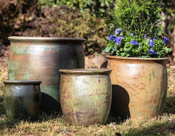 Pot Village Planter No Dots Med 15x15 Asst