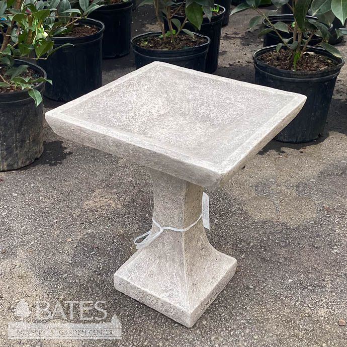 Birdbath Petite One Piece Square 15hx12w
