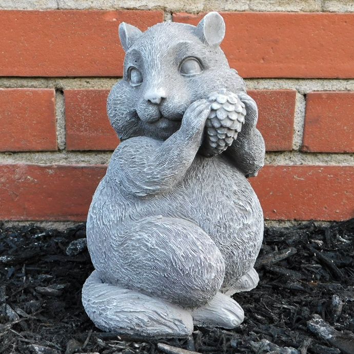 Statuary Chipmunk w/Pinecone 9H