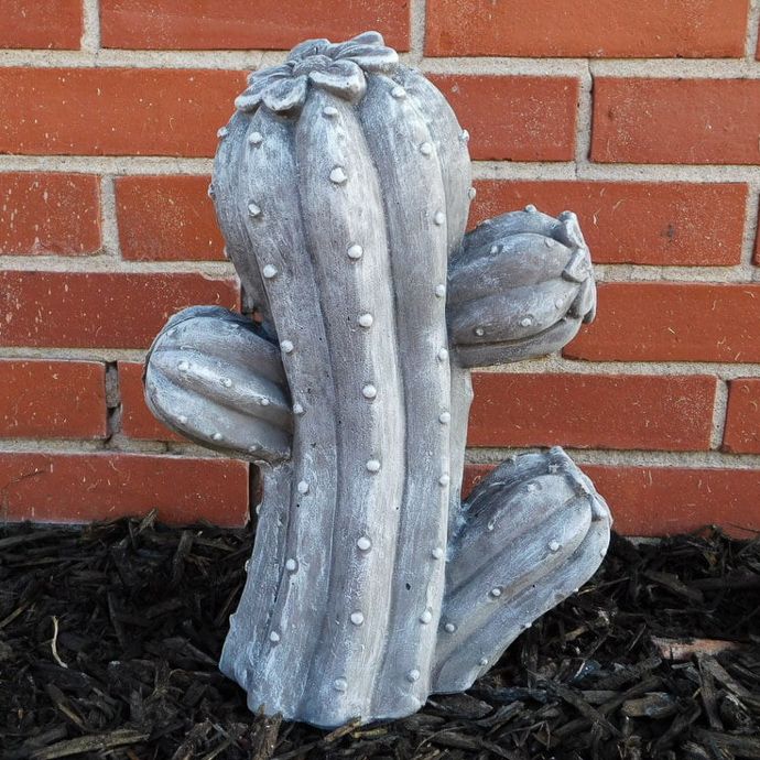 Statuary Cactus 15H