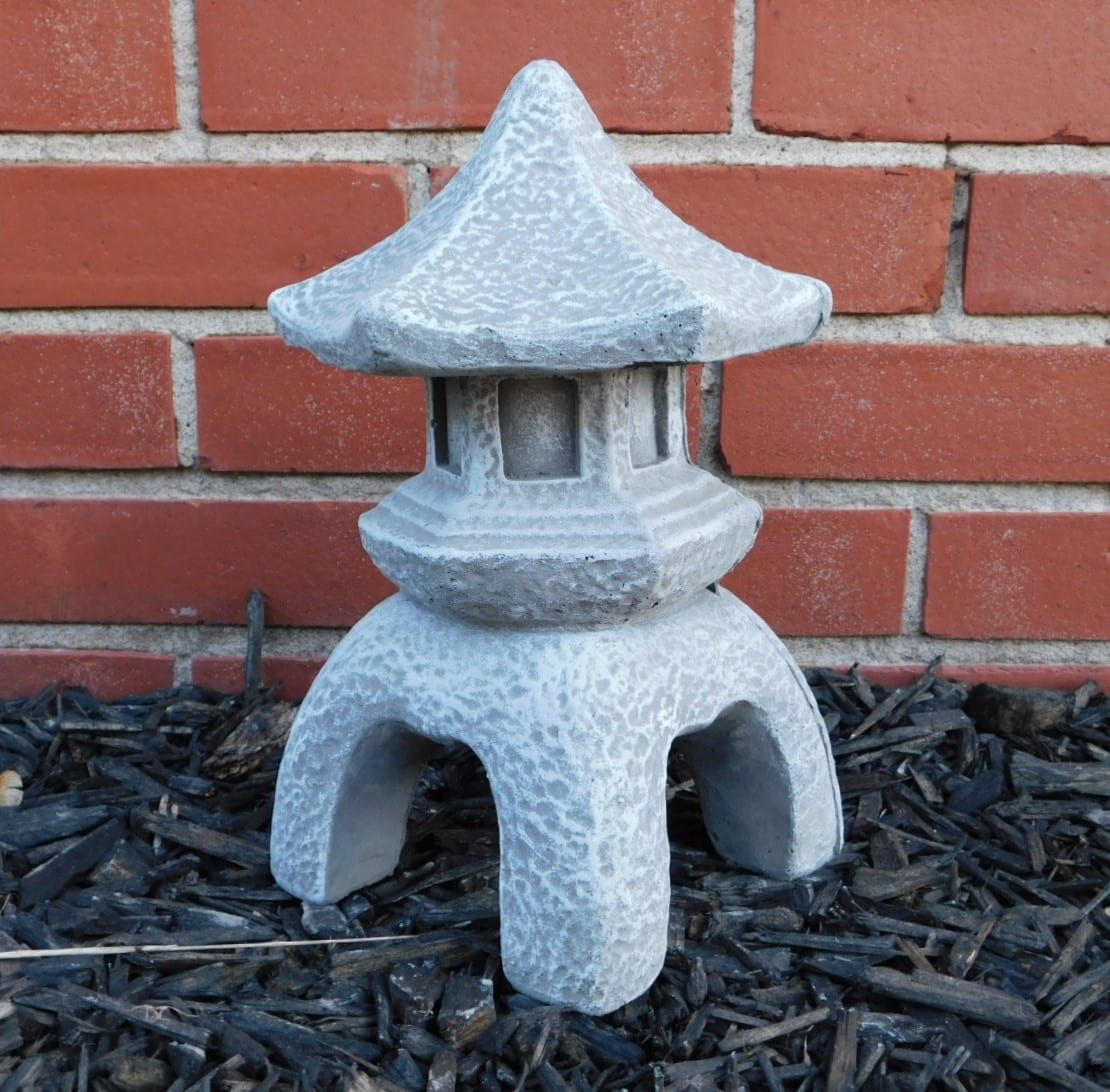 Statuary Pagoda Lantern 11H