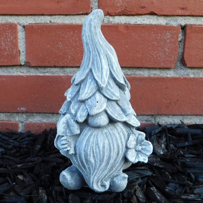 Statuary Gnome w/Shovel and Flower 8H