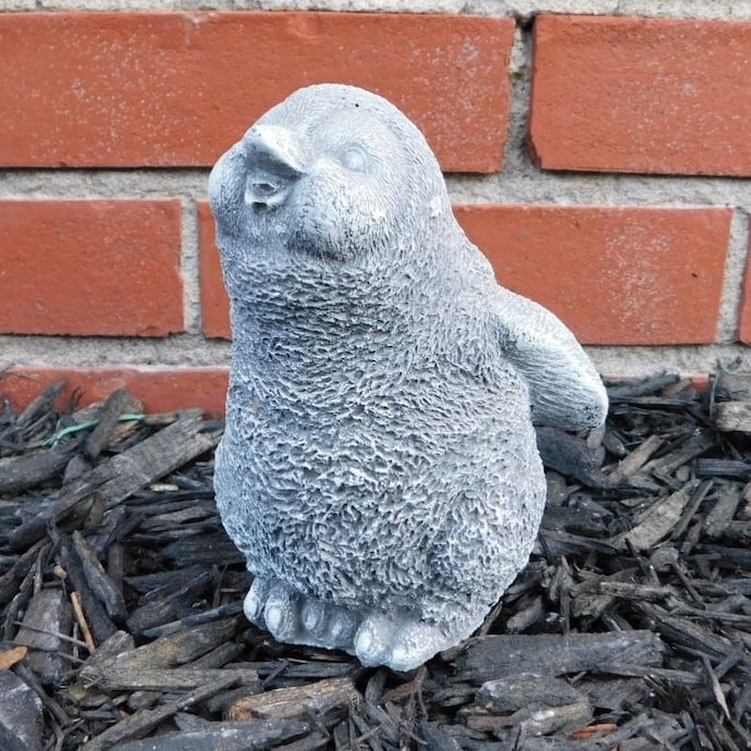 Statuary Baby Penguin 7H