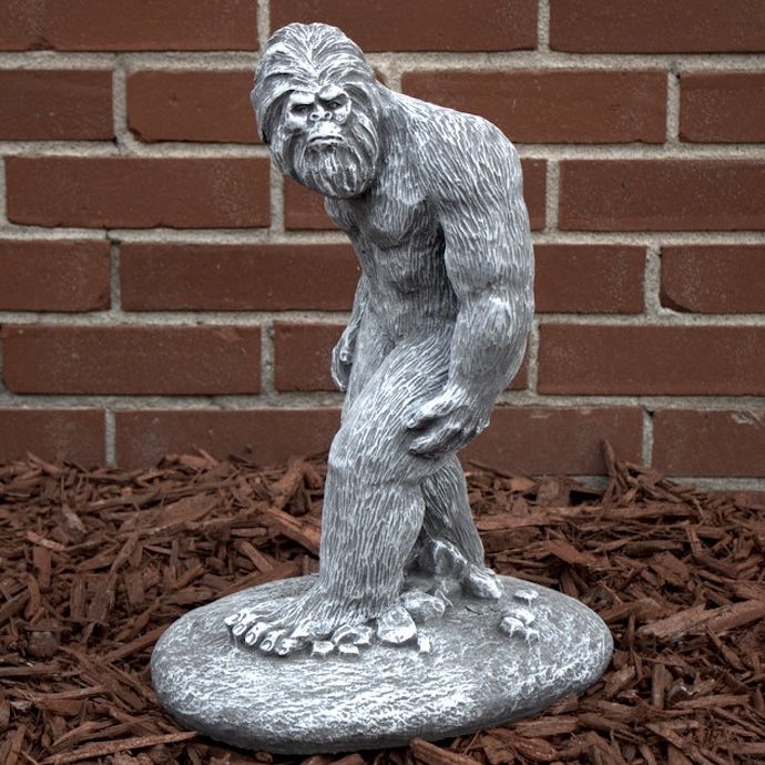 Statuary Sasquatch/Bigfoot 18H