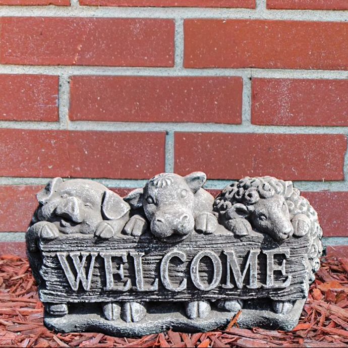 Statuary Welcome Barnyard Cow/Sheep/Pig Round 13L
