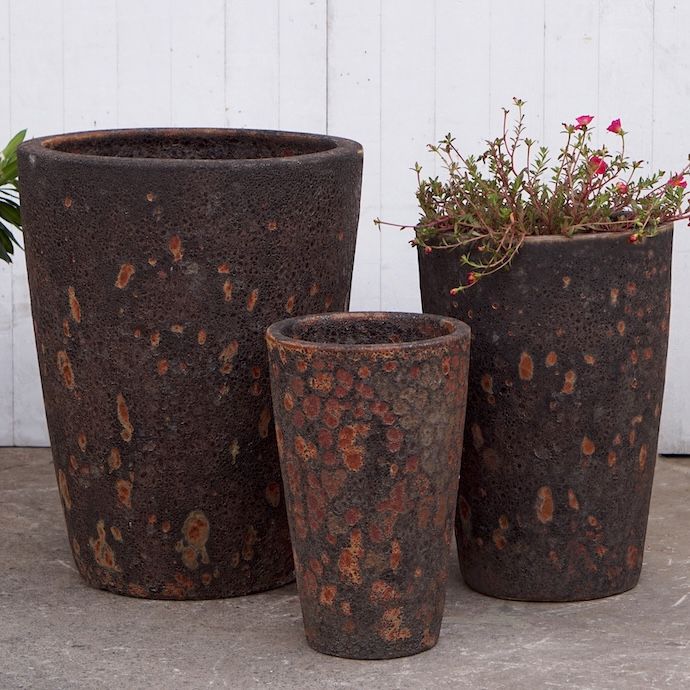 Pot Neptune II Tall Cone Med 14x20 Atlantis/Vermillion