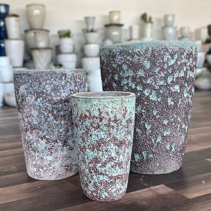 Pot Neptune II Tall Cone Lrg 19x24 Atlantis/Vermillion