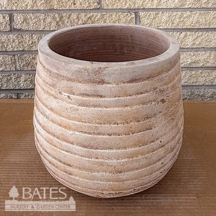 Pot Volterra Ridged Planter Med 13.5x11.75 Sienna Antq Terracotta
