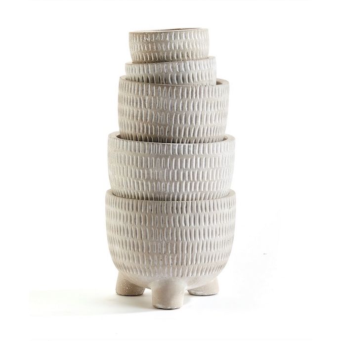 Pot Stackable Grooved Footed Planter XLG 5.5x5 Cement