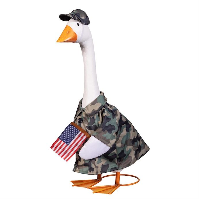 Giddy the Goose Camoflage - Outfit Only