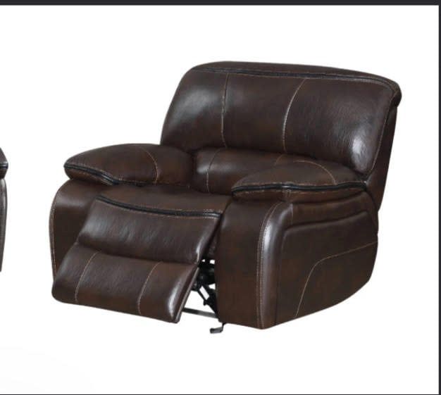 4400 Recliner  (Brown)