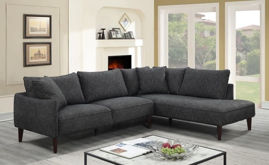 Asher/Cavett 2pc Sectional (RHF Chaise)