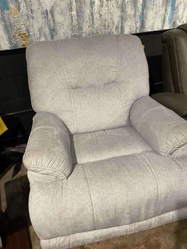 9126 Light Gray Recliner 3-Power