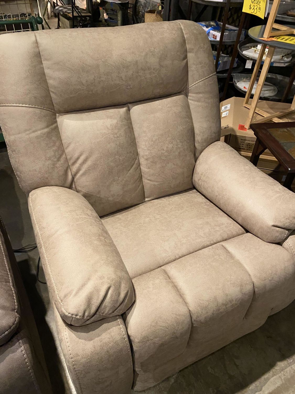 A111 Beige Recliner &quot;2 ON FLOOR&quot;