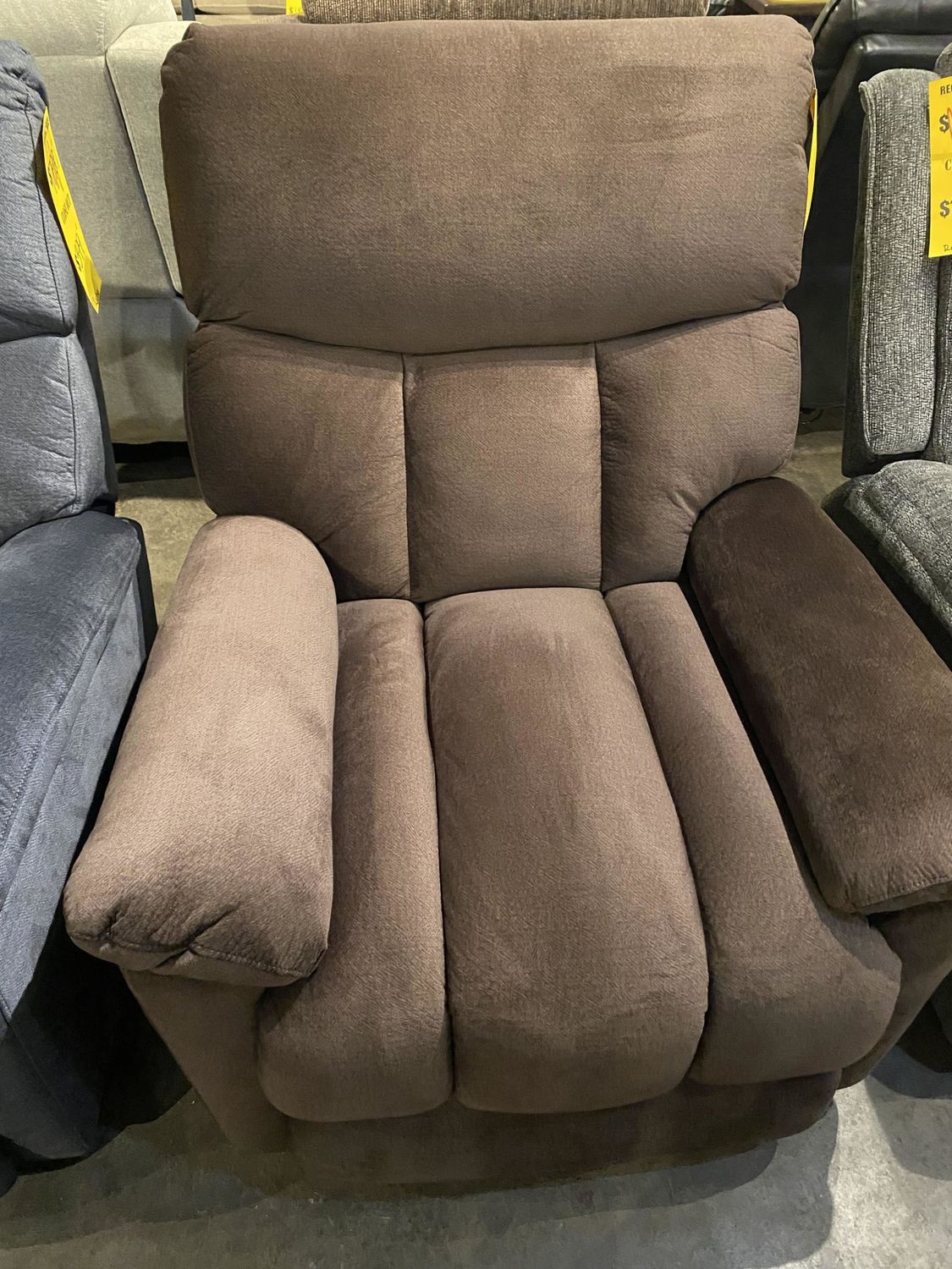 Brookwood Chocolate Recliner