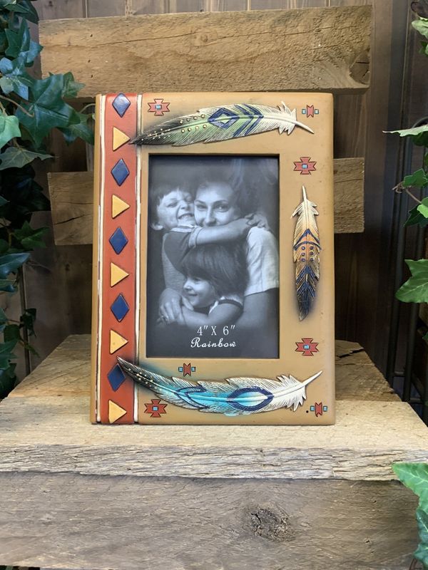 RAINBOW FEATHER FRAME 4X6