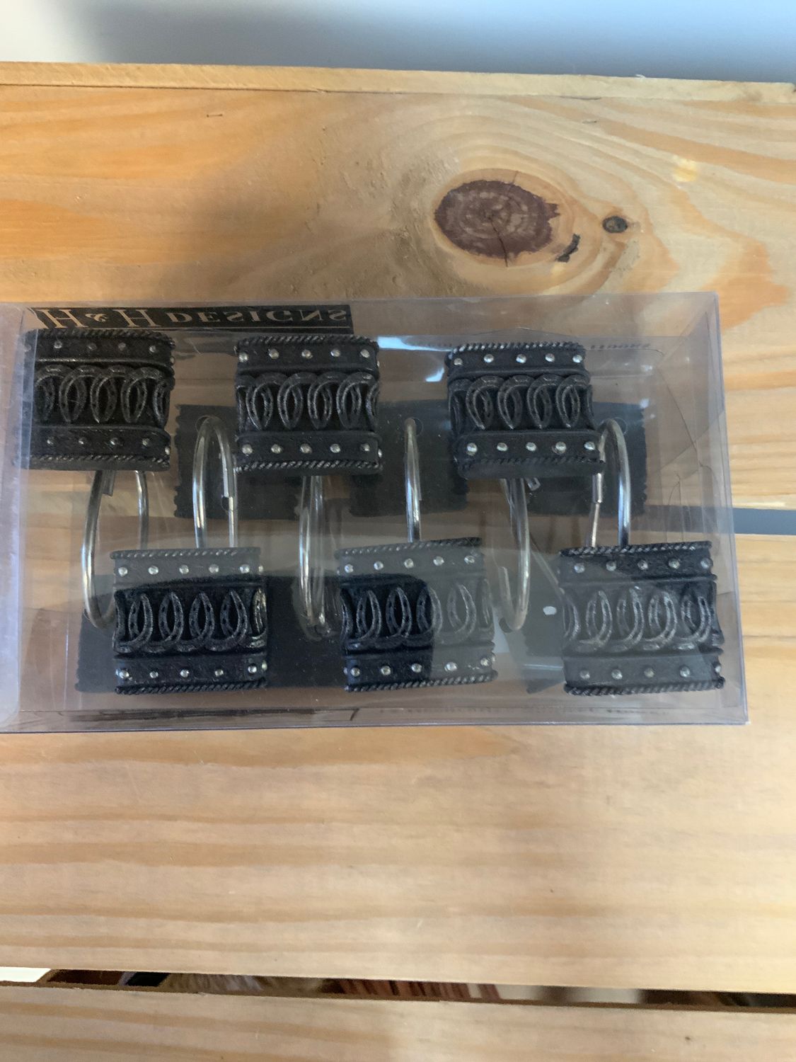 12 PC HORSESHOE SHOWER CURTAIN HOOKS, Style: RA9835