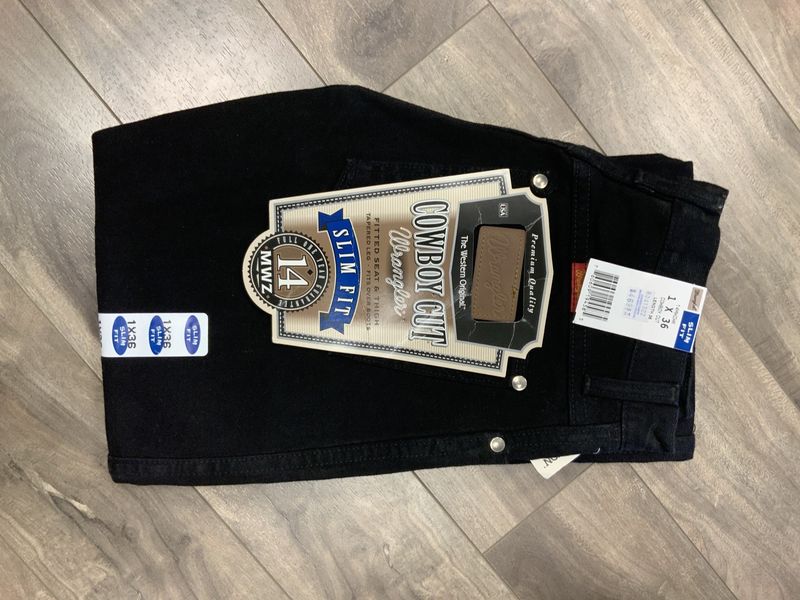 WRANGLER SLIM FIT BLACK