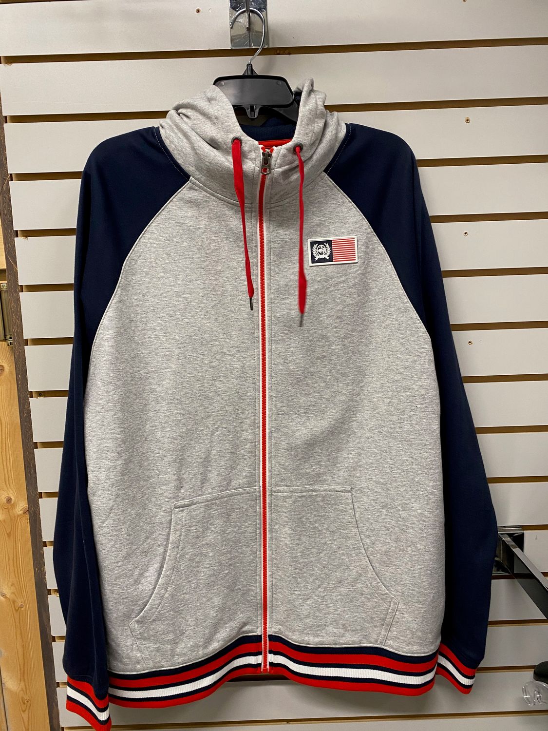 MEN&#39;S MWK1231001 GREY HOODIE CINCH, Size: L