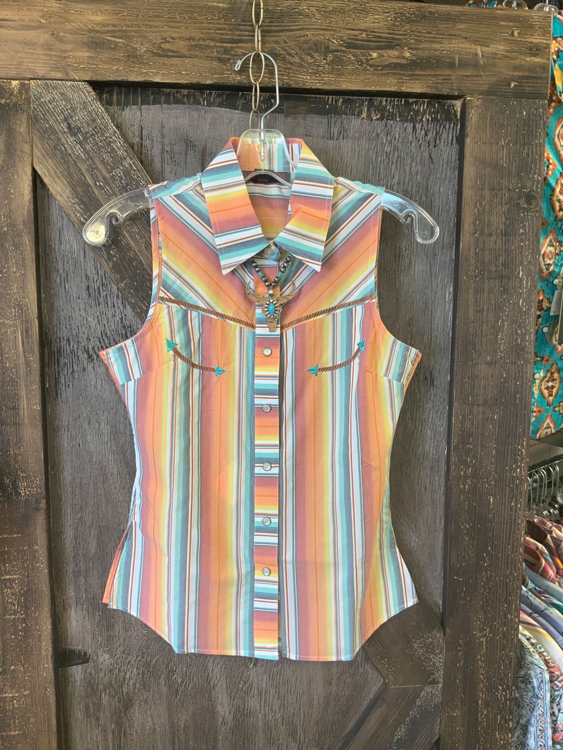 JUNIORS B5S5106 DALE BRISBY TANK W/SNAPS, Size: XS