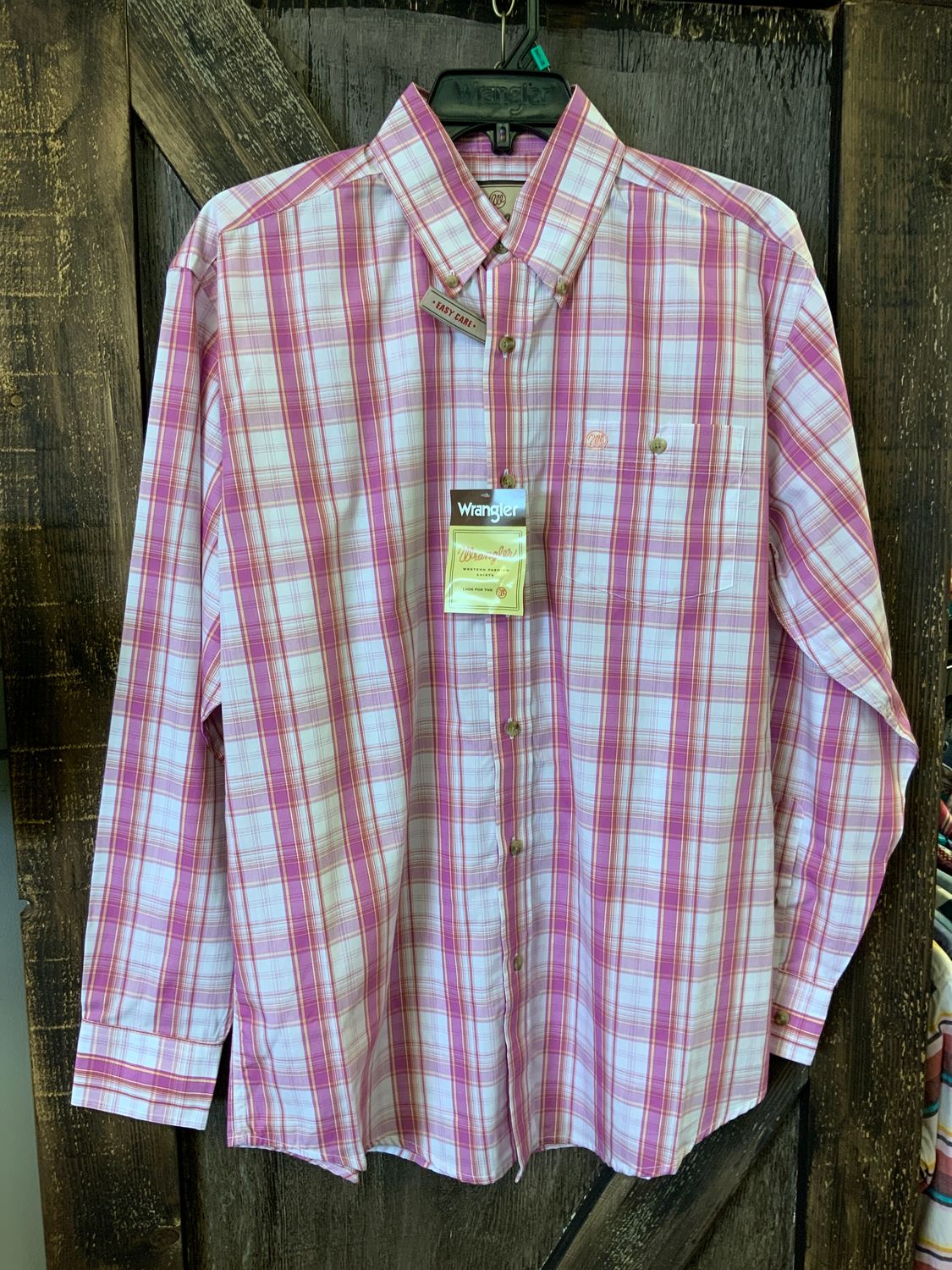 WRANGLER MEN&#39;S L/S PINK PLAID SHIRT, Size: M
