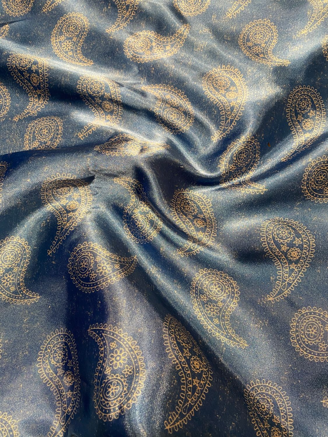 BLUE PAISLEY WILD RAG, Size: 36x36