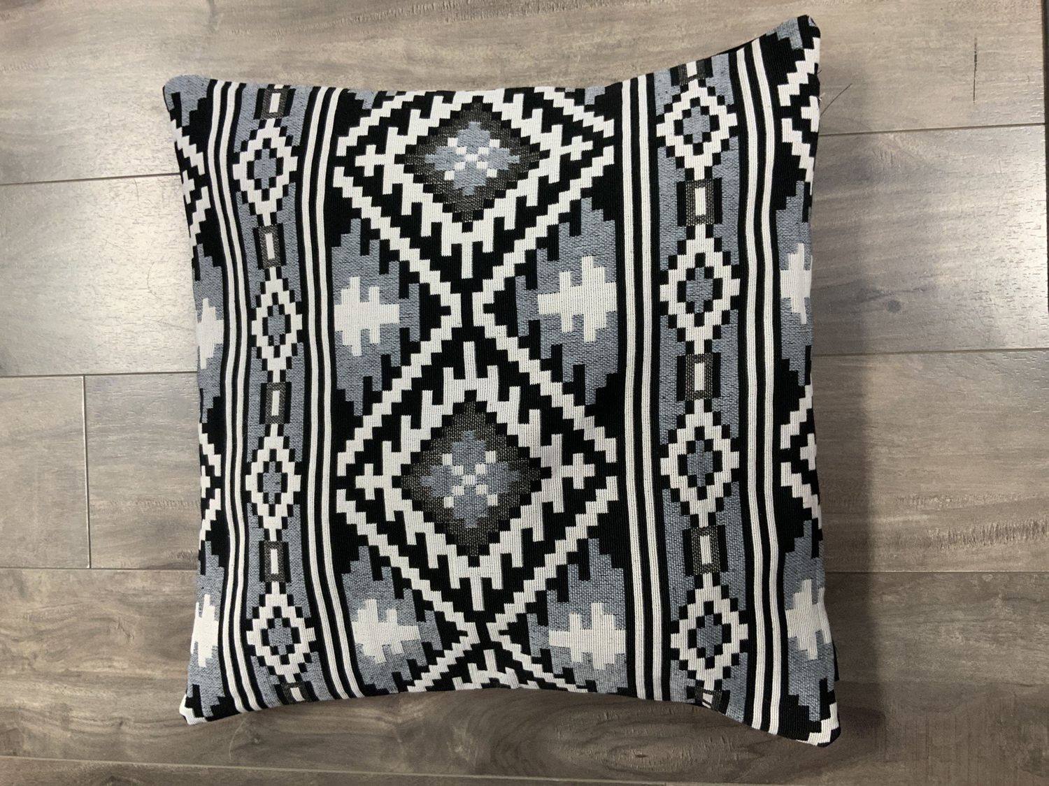 Aztec Black/White Pillow Cover