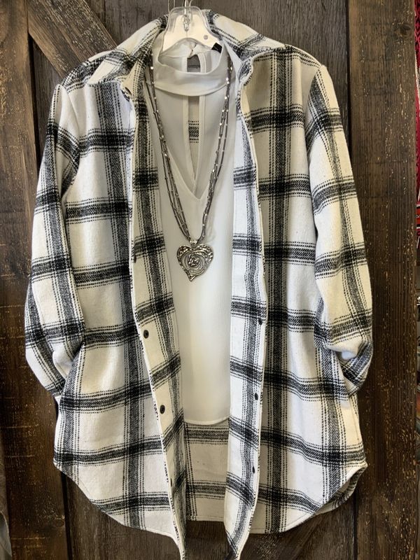 LADIES BUFFALO CHECK L/S SNAP CREAM/BLACK SHACKET