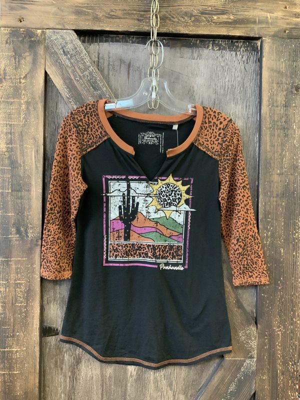 LADIES 3/4 SLEEVE BLACK TOP