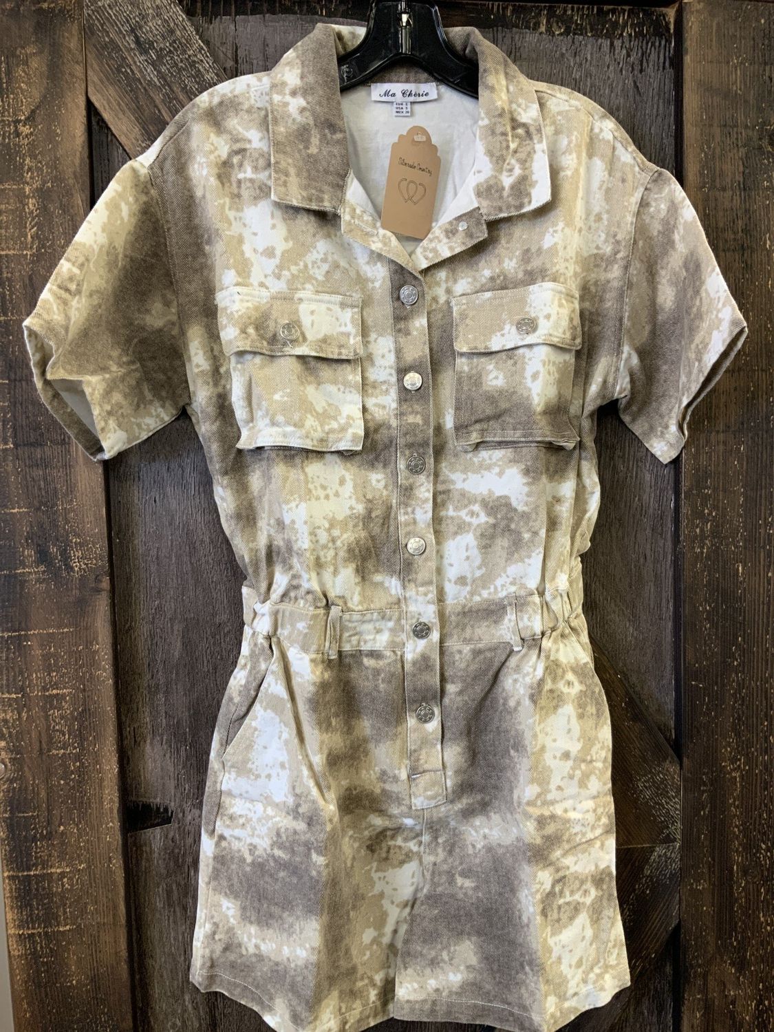 WOMEN’S SHORT SLEEVE BUTTON UP DENIM TIE DYE ROMPER Sm